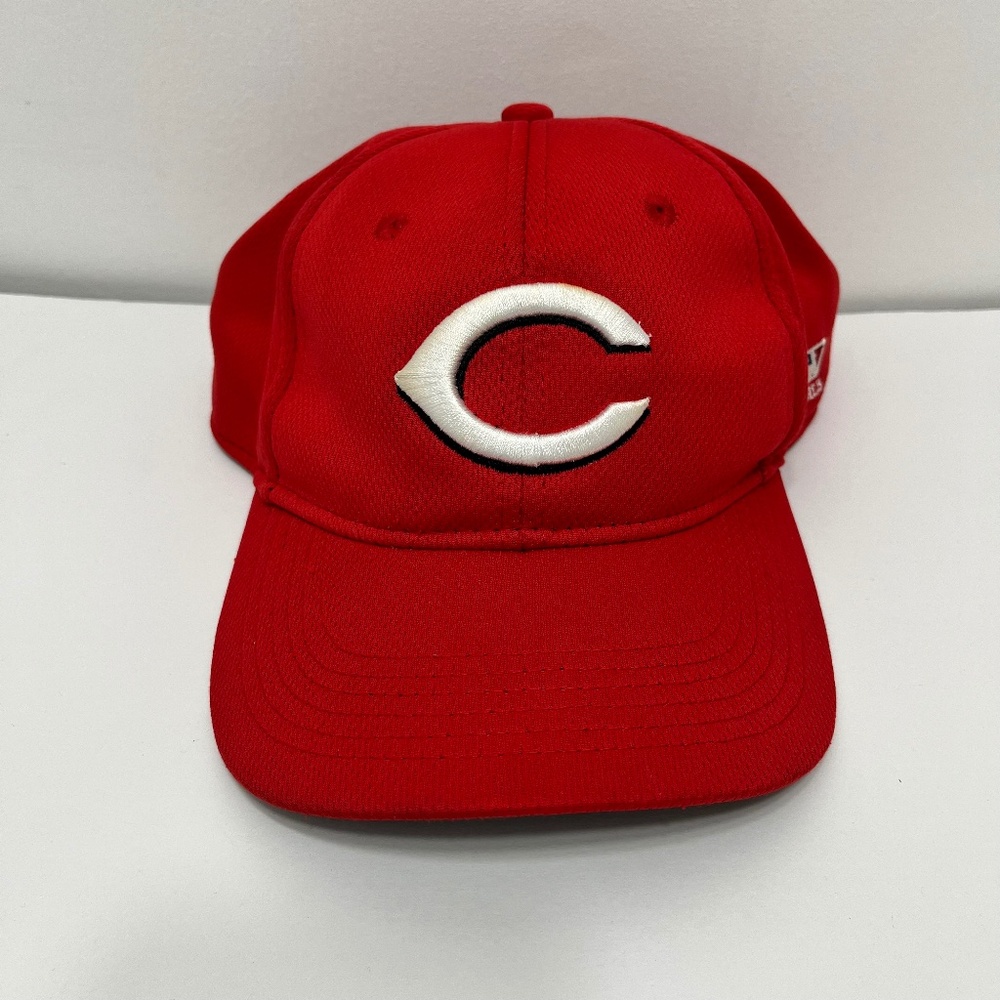 OC Sports Cincinnati Reds Youth MLB Baseball Hat‎ Cap Red White Logo Adjustable